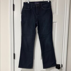NYDJ Not Your Daughters Jeans Tummy Tuck Woman’s Size 6 Stretch Jeans Straight